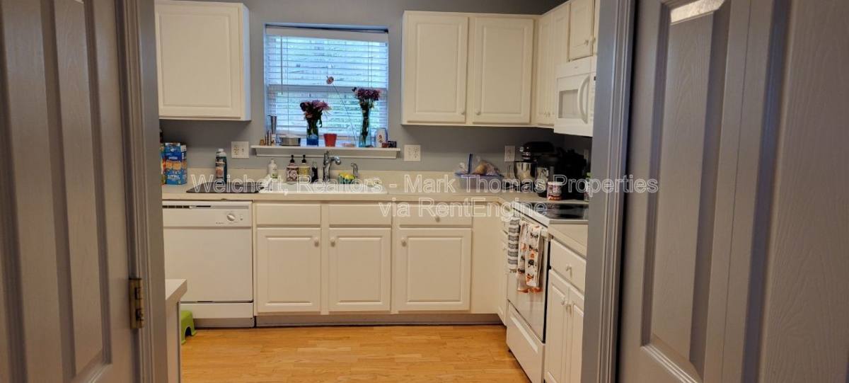 House for rent at 4901 Gaithers Pointe Dr, Durham, NC 27713