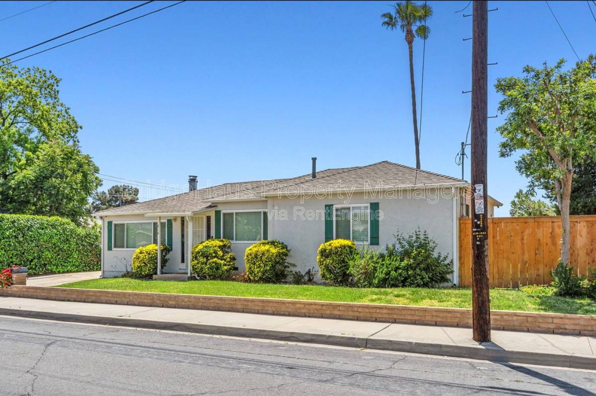 House for rent at 816 Oro St, El Cajon, CA 92021