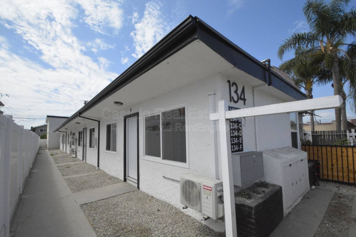 Apartment for rent at 134 E Market St, Long Beach, CA 90805