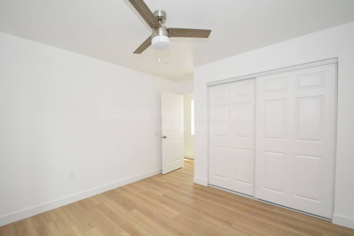 Apartment for rent at 134 E Market St, Long Beach, CA 90805