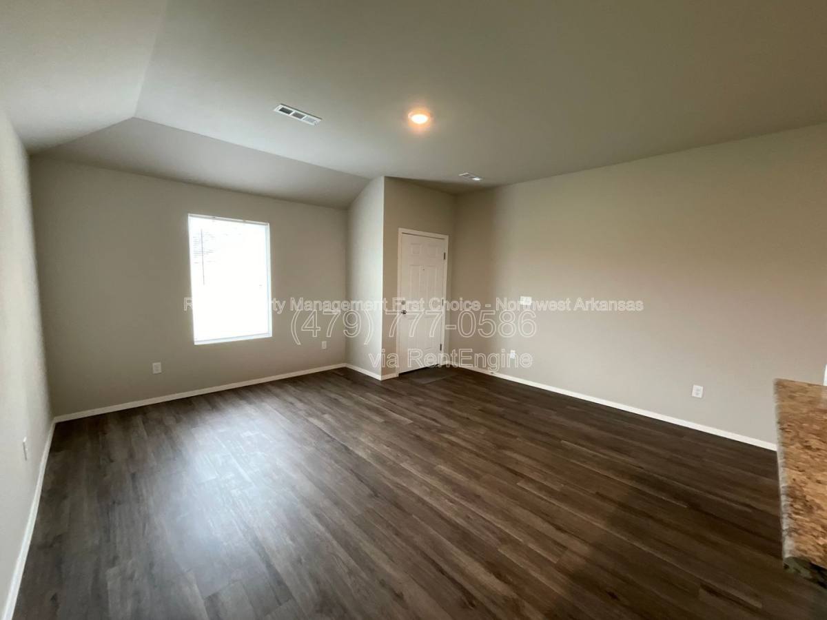 House for rent at 2608 S Silver St, Siloam Springs, AR 72761