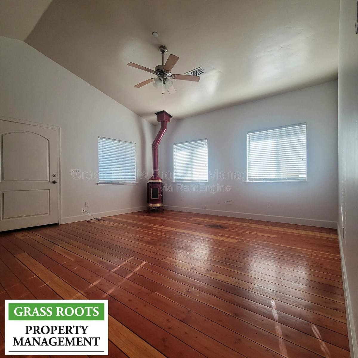 Apartment for rent at 152 1 2 W Empire St, Grass Valley, CA 95945