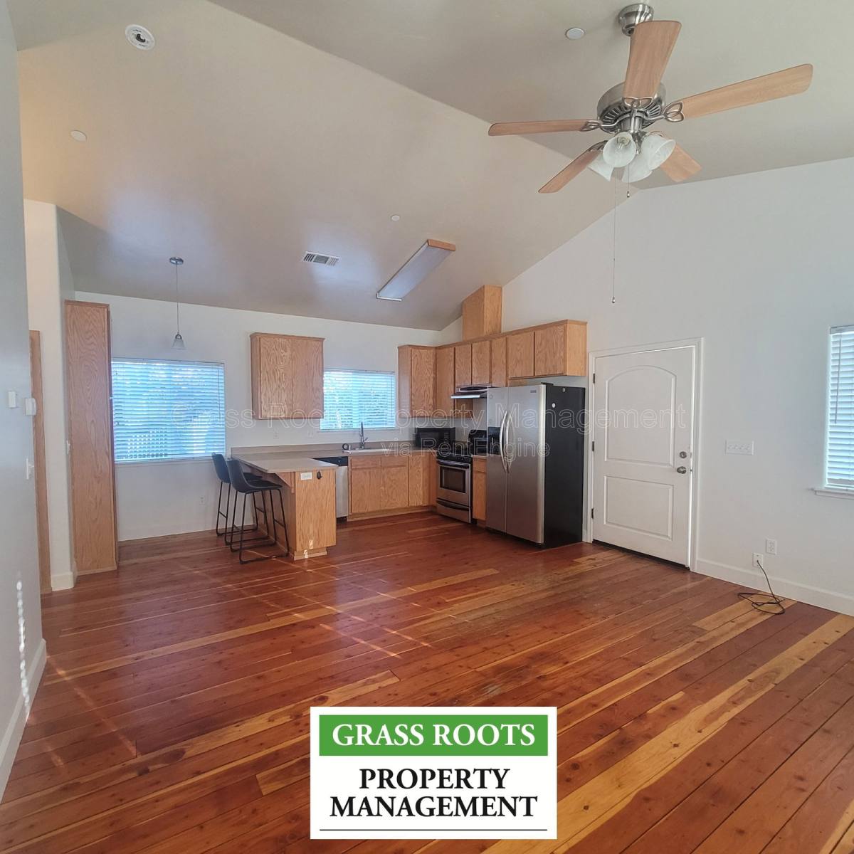 Apartment for rent at 152 1 2 W Empire St, Grass Valley, CA 95945