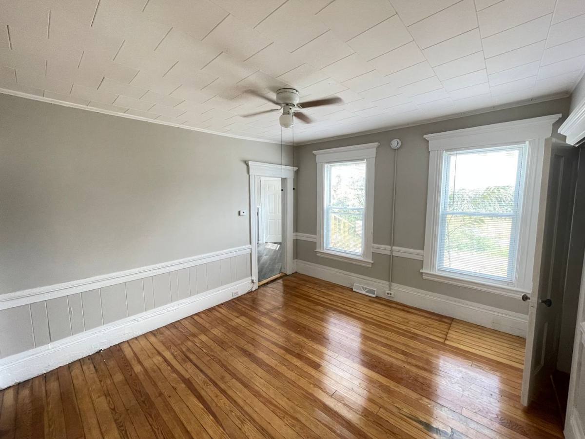 Apartment for rent at 336 Amherst St #1, Manchester, NH 03104