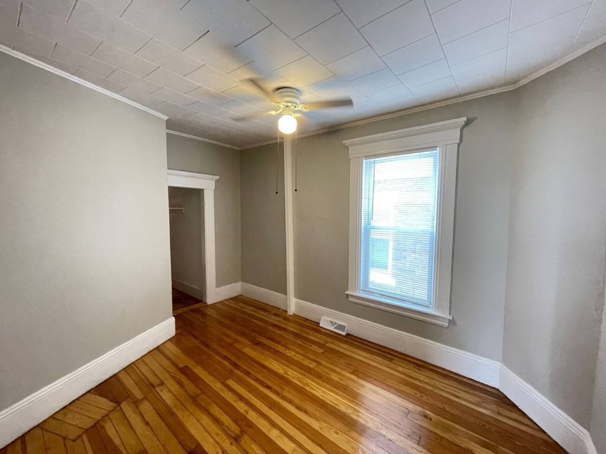 Apartment for rent at 336 Amherst St #1, Manchester, NH 03104