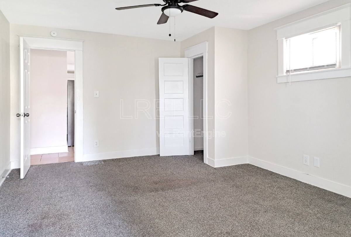 House for rent at 3421 River Park Dr, Louisville, KY 40211
