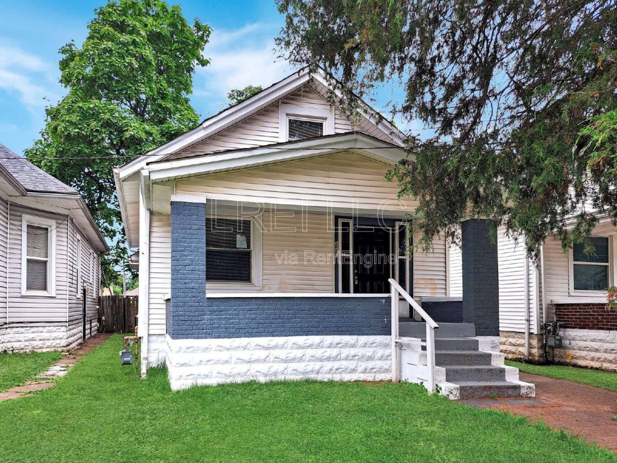 House for rent at 3421 River Park Dr, Louisville, KY 40211