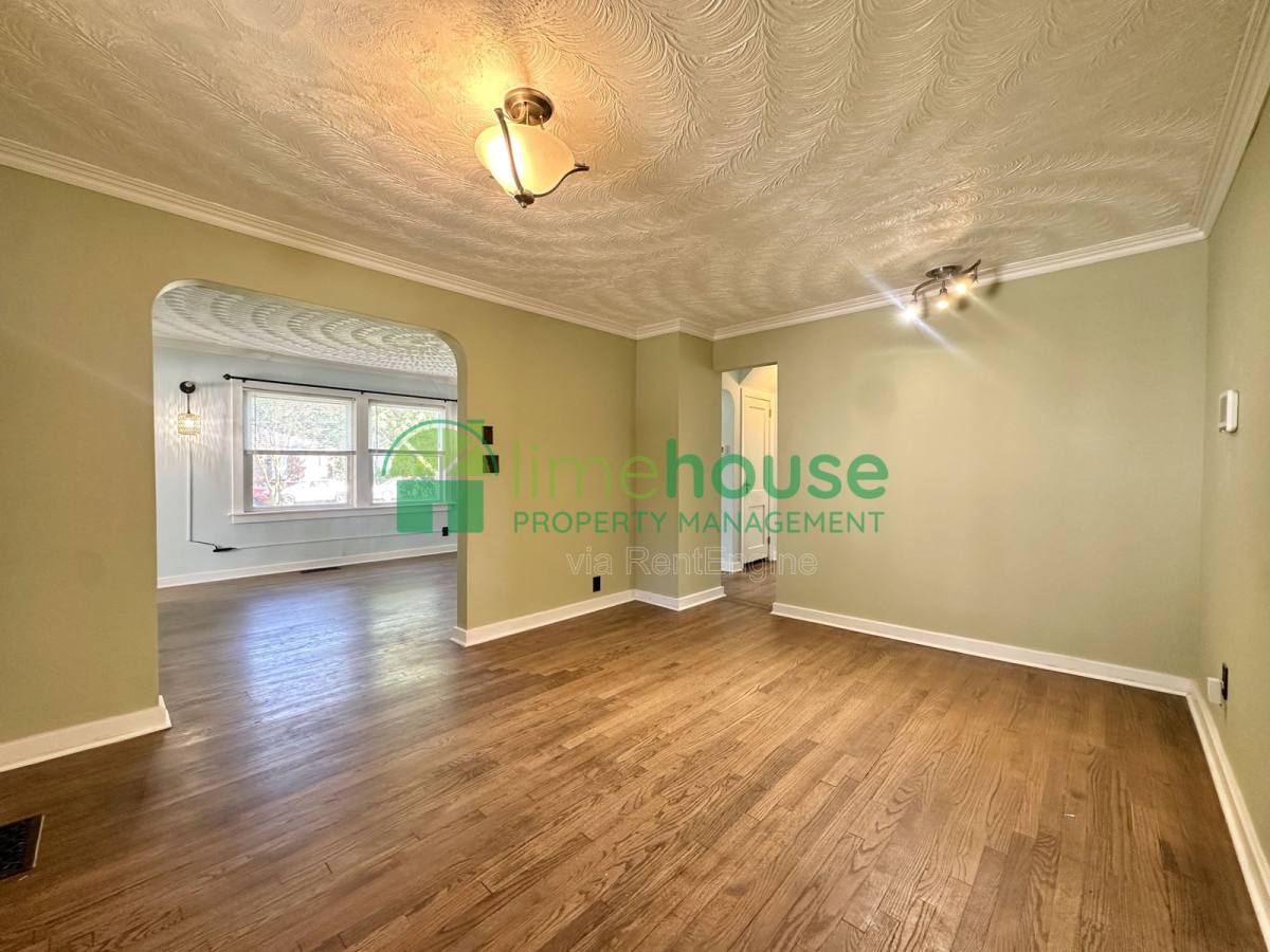 House for rent at 8107 Old Ocean View Rd, Norfolk, VA 23518