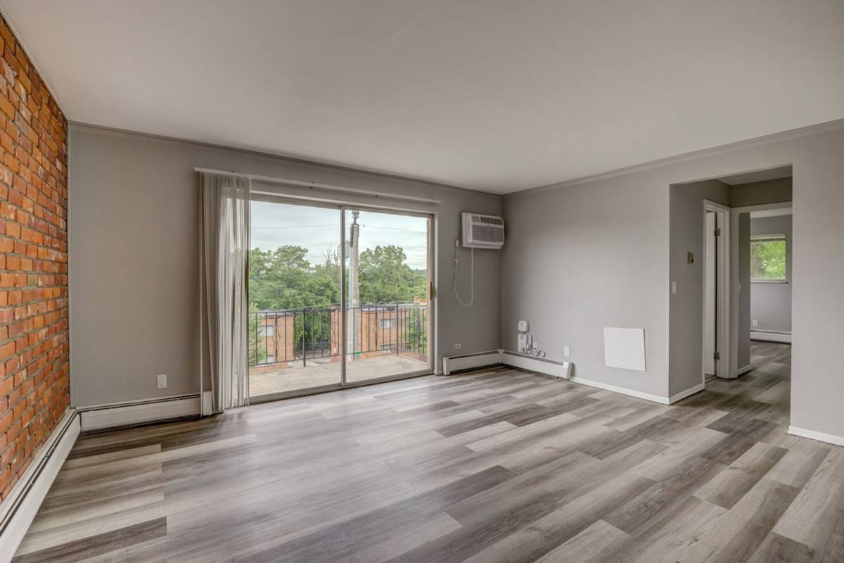 Apartment for rent at 1590 Glen Parker Ave #8, Cincinnati, OH 45223