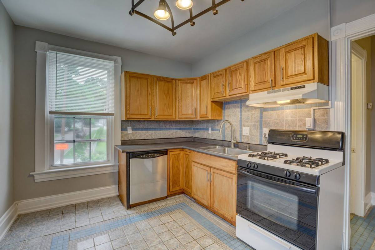 Apartment for rent at 1438 Pullan Ave #2, Cincinnati, OH 45223