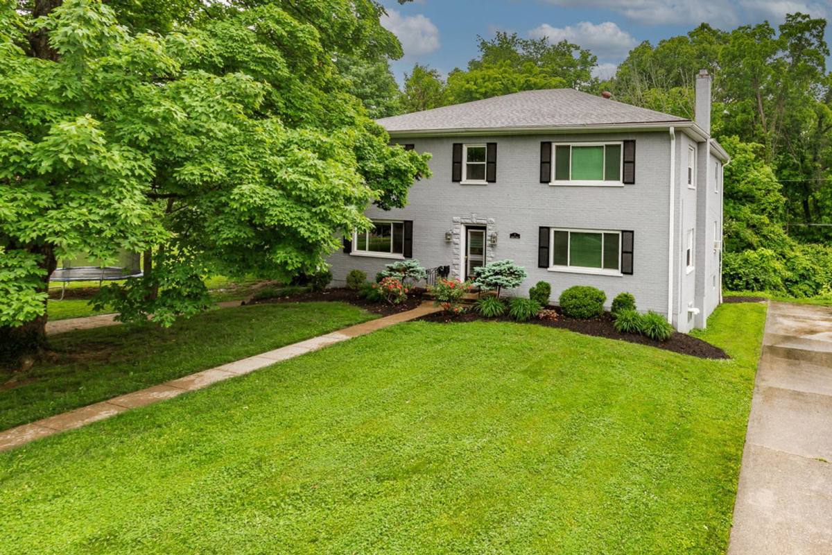 Apartment for rent at 7 Arcadia Ave #1, Ft Mitchell, KY 41017