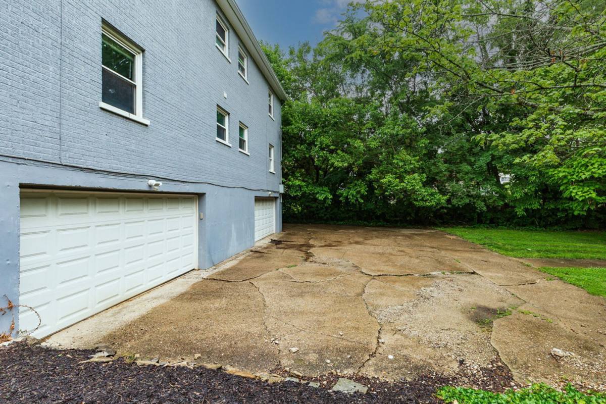 Apartment for rent at 7 Arcadia Ave #1, Ft Mitchell, KY 41017
