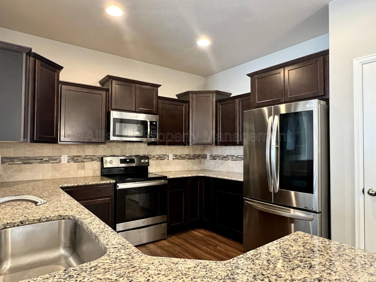 Townhouse for rent at 2057 Birmingham Loop, Colorado Springs, CO 80910