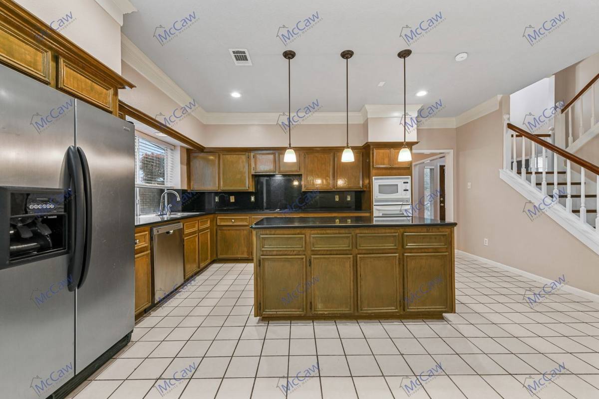 House for rent at 3211 Wessex Circle, Richardson, TX 75082