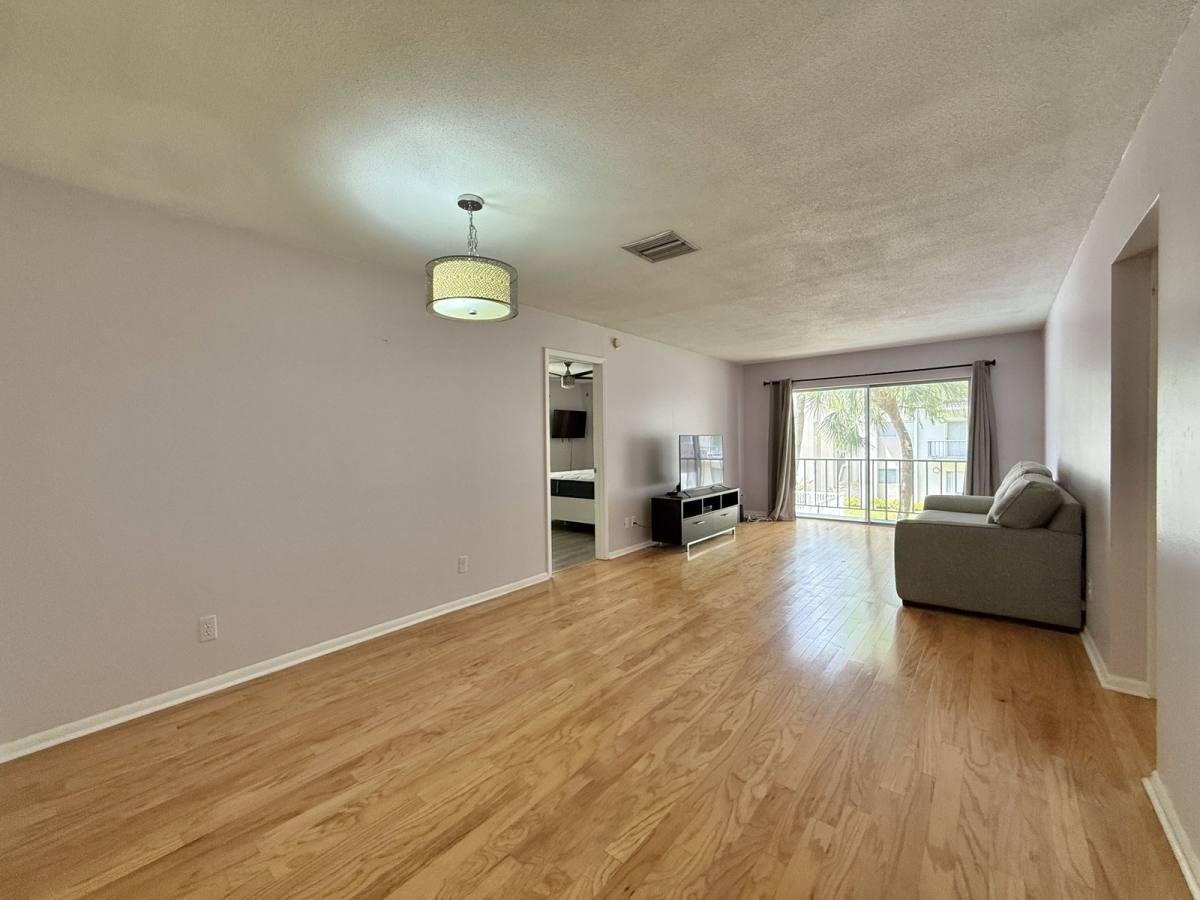 Apartment for rent at 4607 W Fig St #209, Tampa, FL 33609