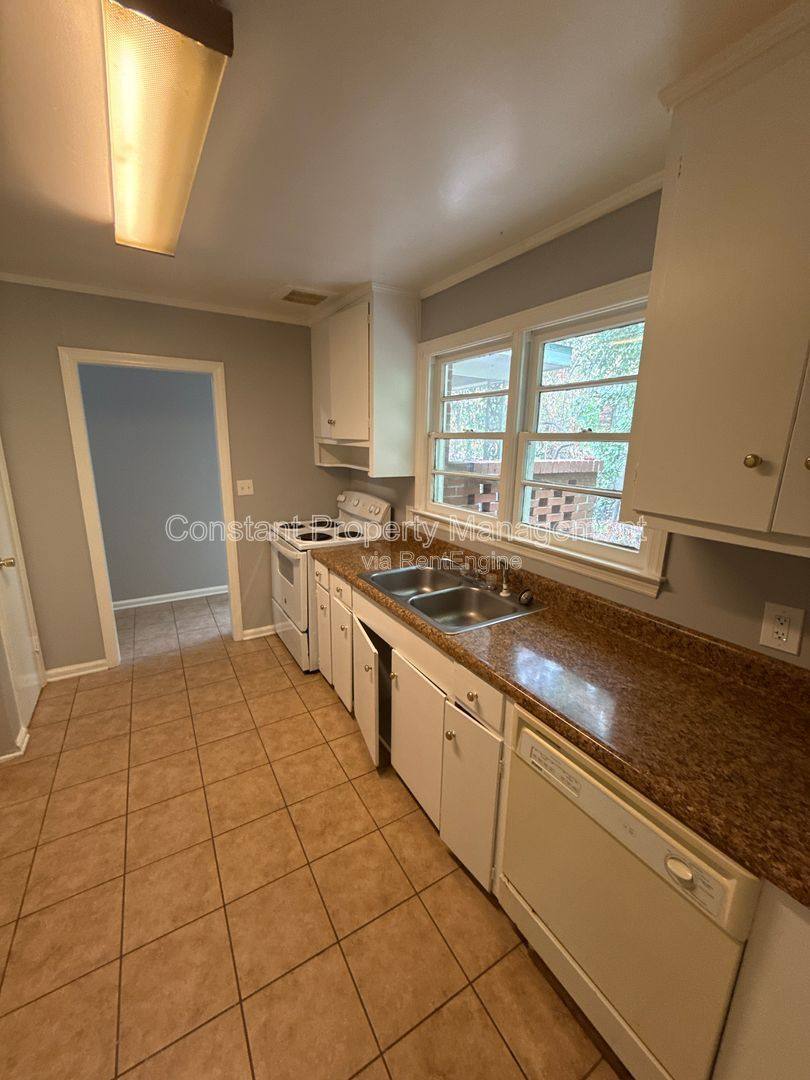 Apartment for rent at 2873 Audubon Circle, Macon, GA 31204