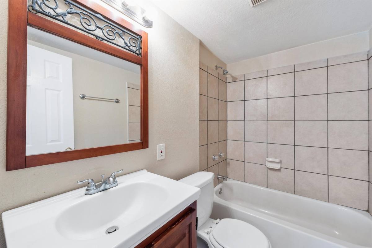 Apartment for rent at 1728 Connorvale Rd #B, Houston, TX 77039