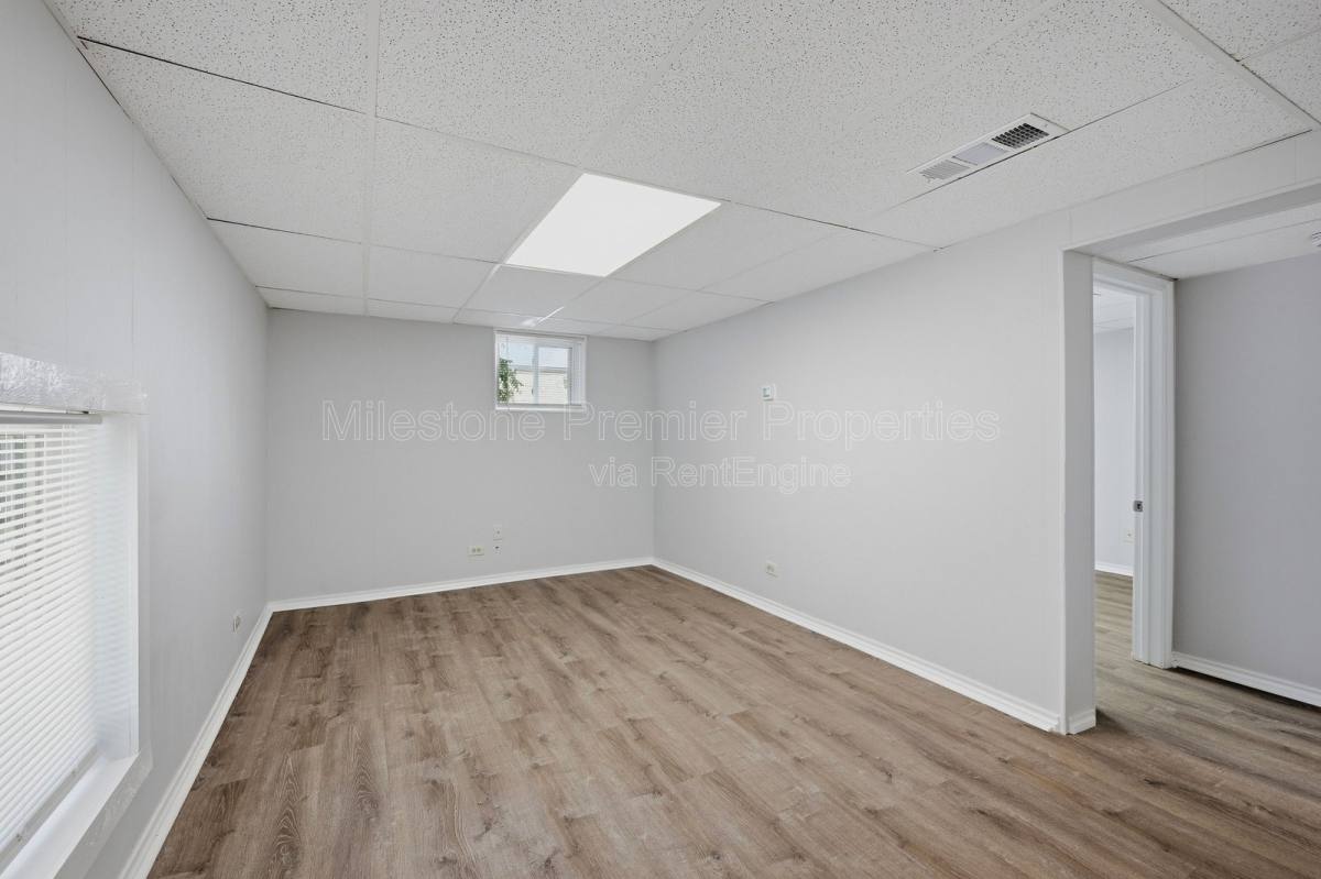 Apartment for rent at 310 S Barrett Ave #101, Denison, TX 75020