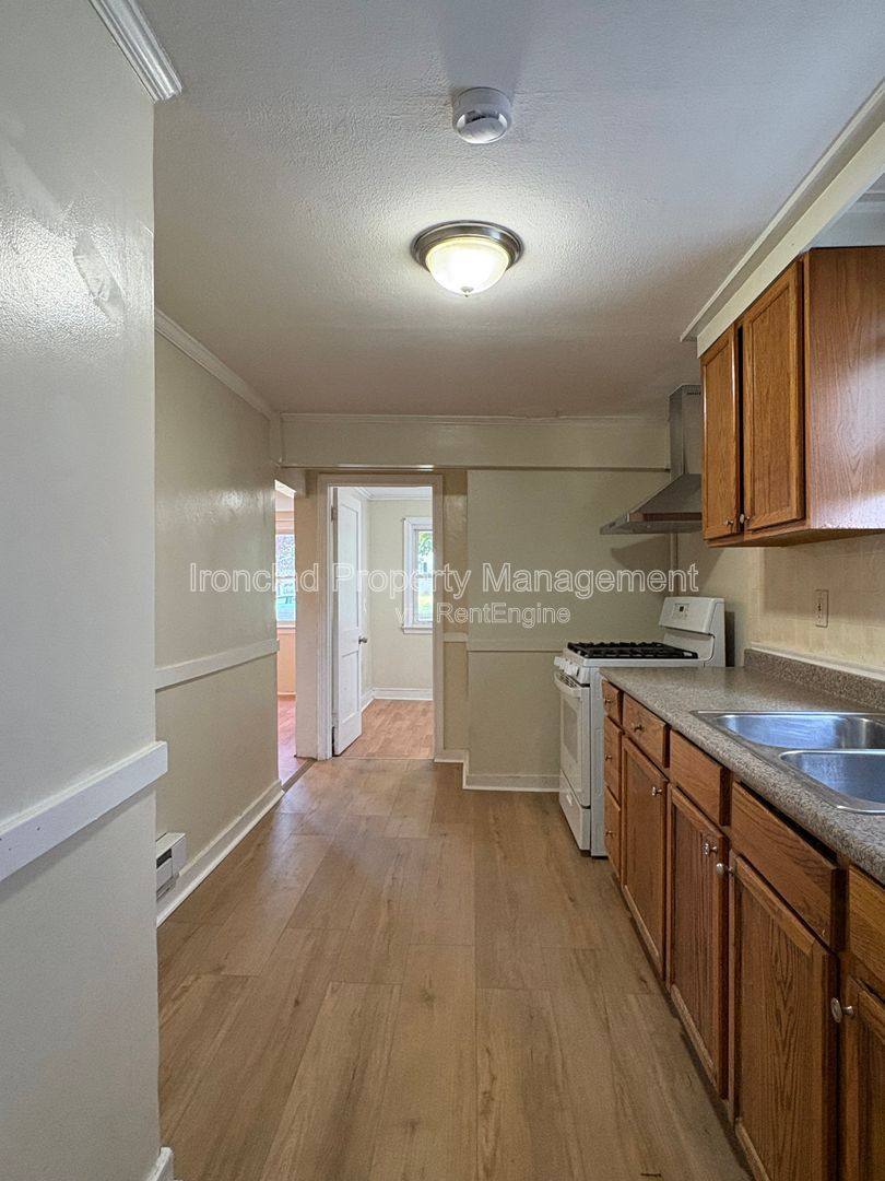 Apartment for rent at 84 Mill St #1, Middletown, CT 06457