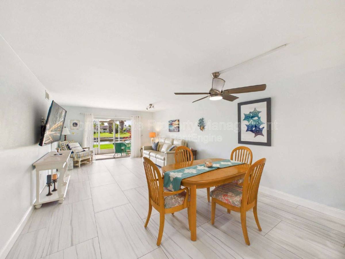 Condo for rent at 300 Valley Stream Dr #3D, Naples, FL 34113