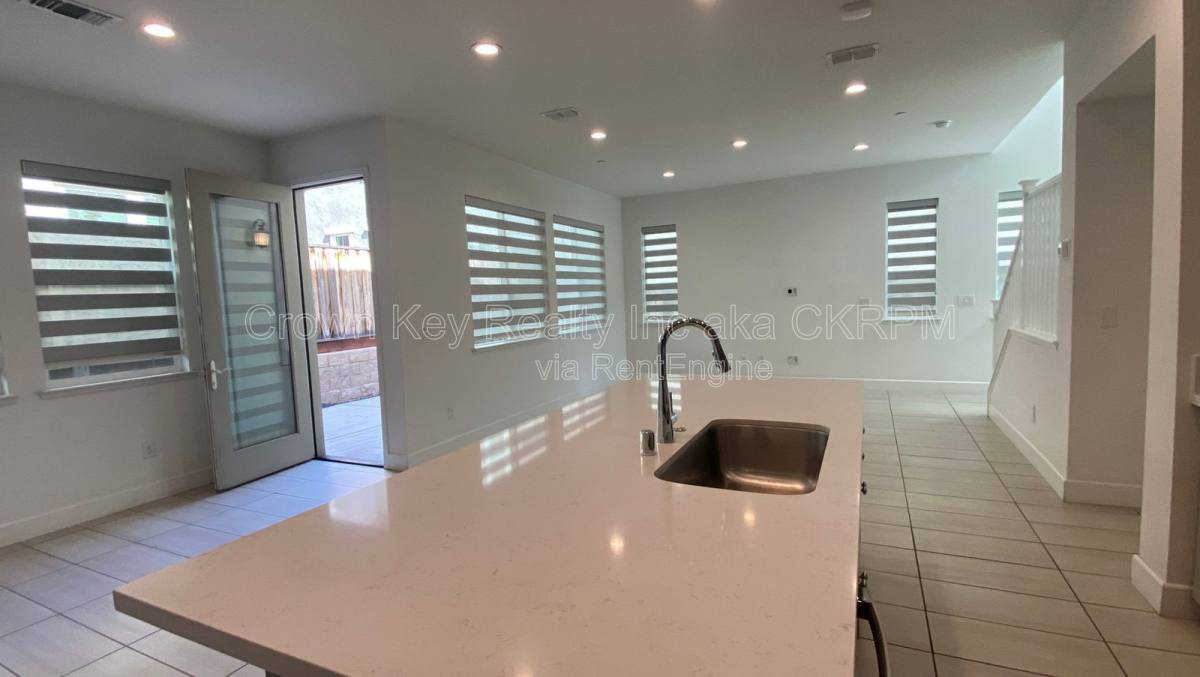 House for rent at 1363 S Shields Ave, Tracy, CA 95391