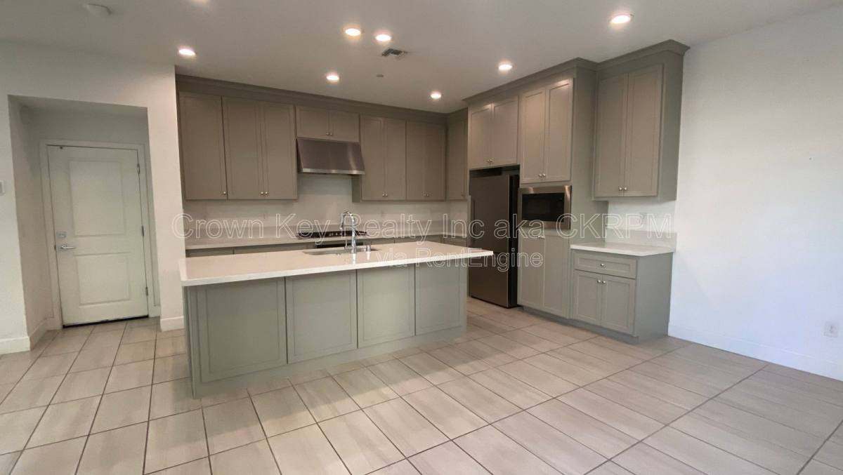 House for rent at 1363 S Shields Ave, Tracy, CA 95391