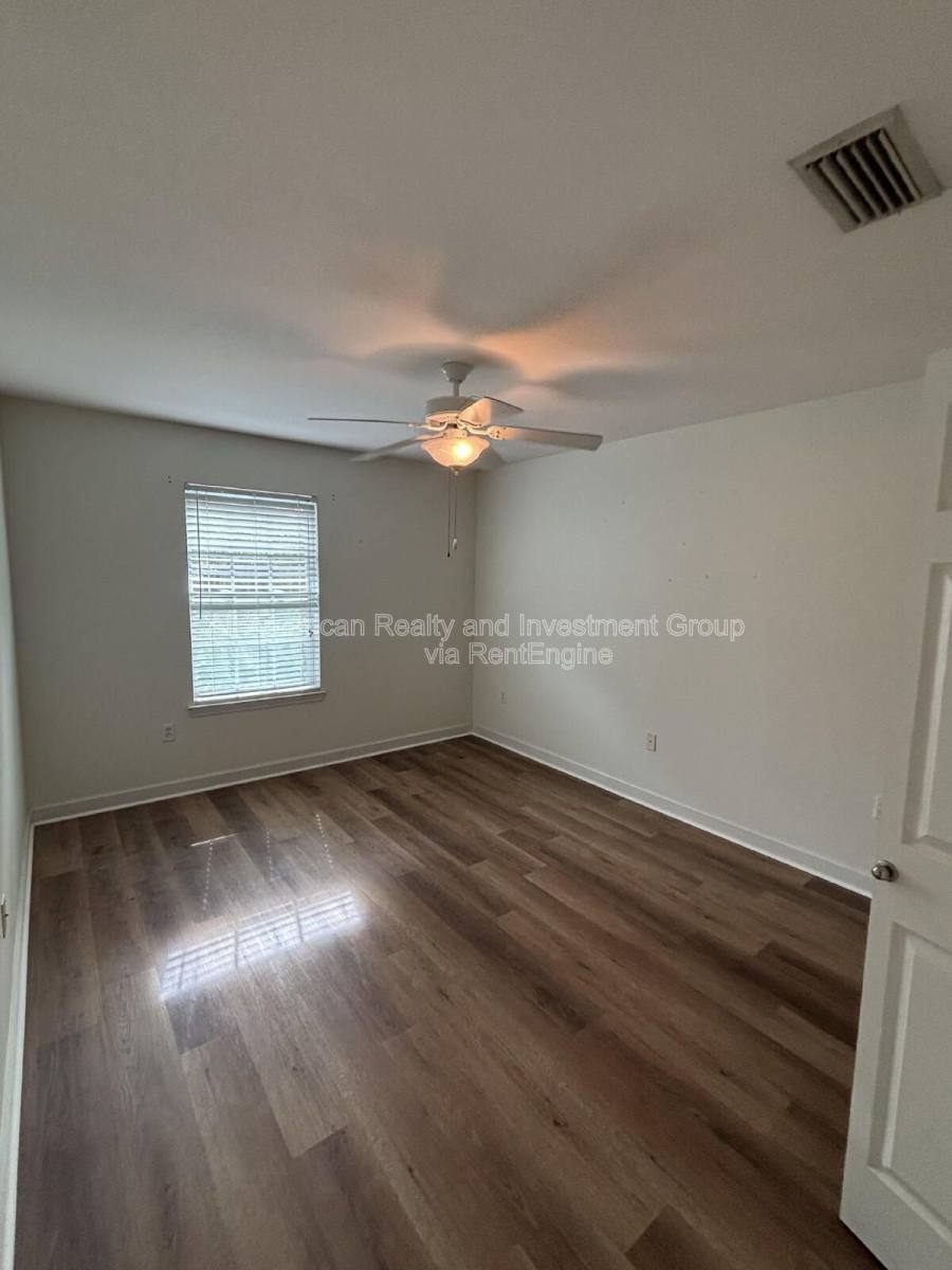 Townhouse for rent at 42 Avery Dr, Valparaiso, FL 32580