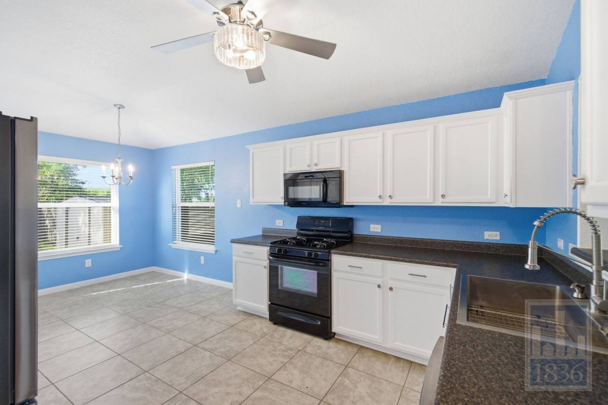 House for rent at 432 Thunderstorm Ave, Lockhart, TX 78644