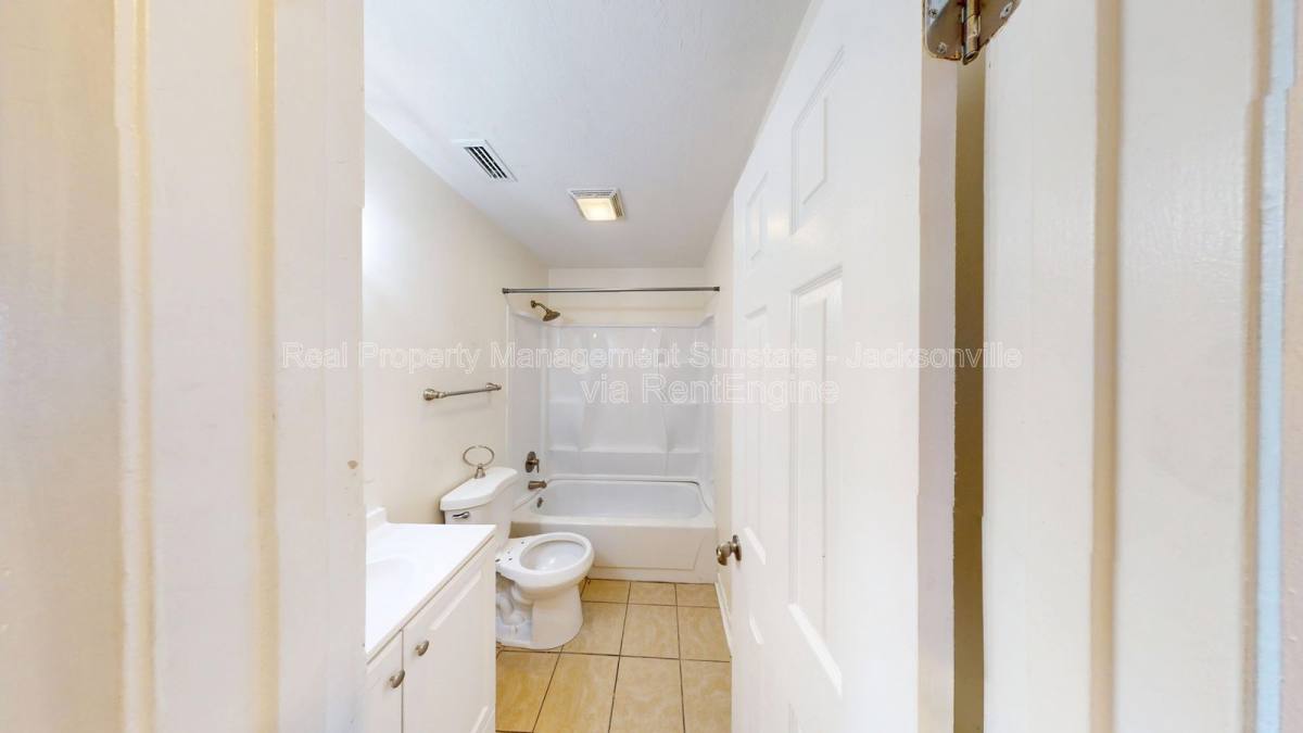 Apartment for rent at 1010 Bronson St #12, Palatka, FL 32177