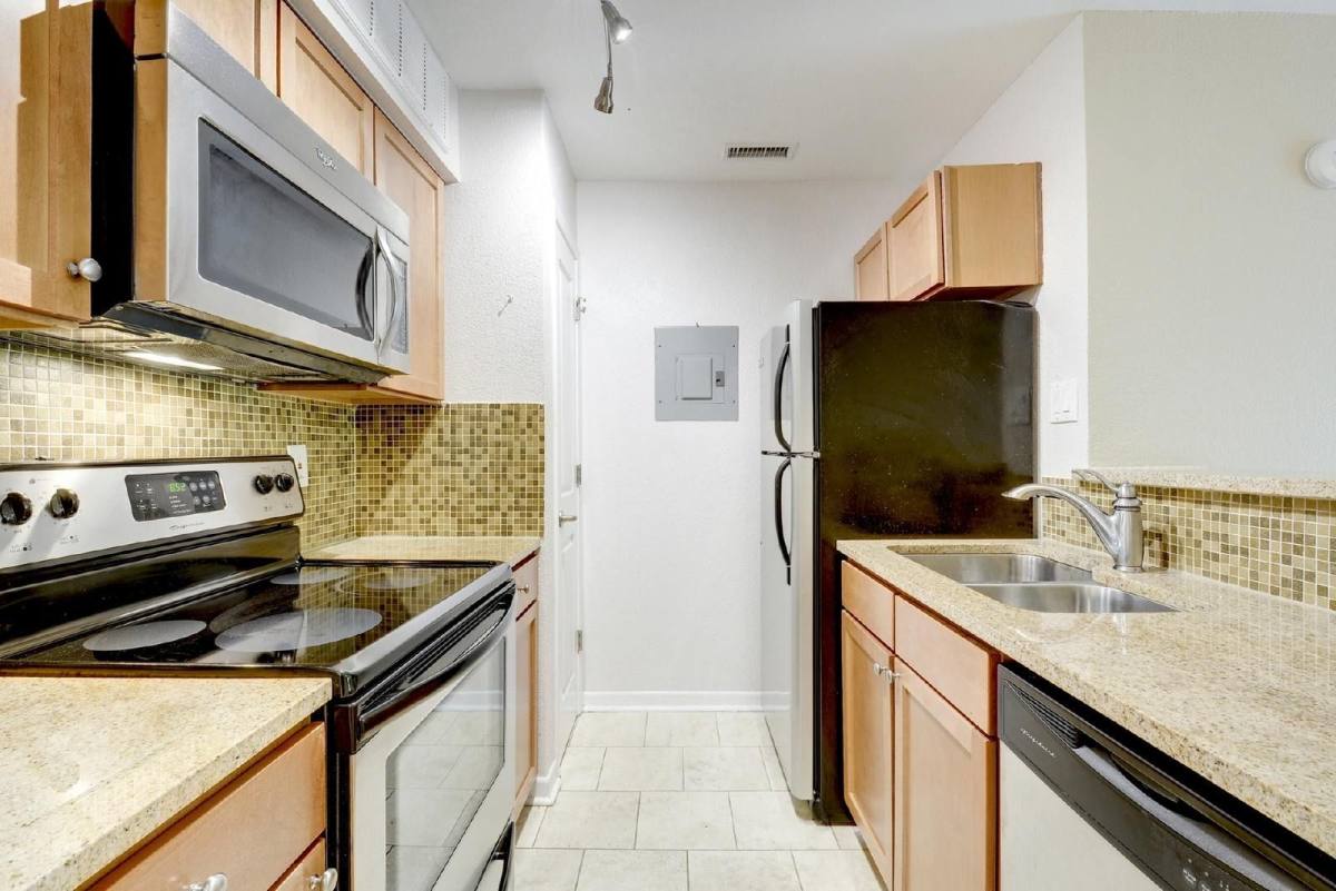 Condo for rent at 3204 Menchaca Rd #712, Austin, TX 78704