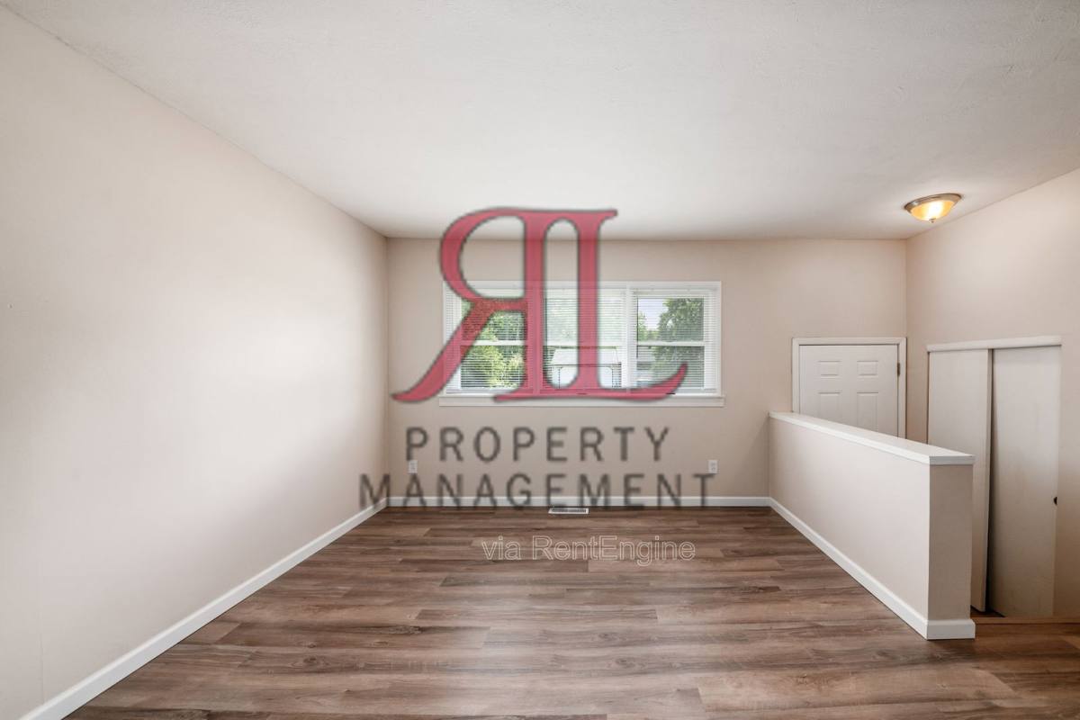 Apartment for rent at 998 Hillery Rd, Columbus, OH 43229