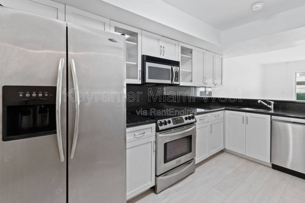 Apartment for rent at 2977 McFarlane Rd #PH 10, Miami, FL 33133