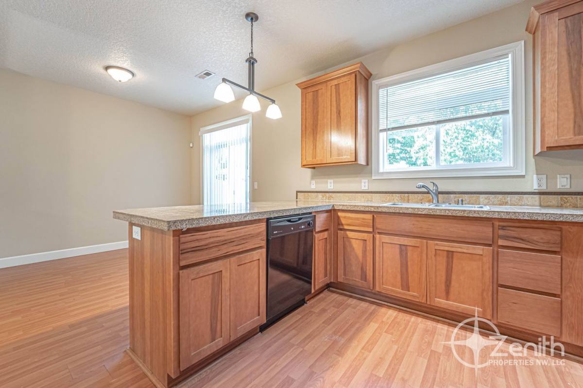 Townhouse for rent at 3512 NE 80th St, Vancouver, WA 98665