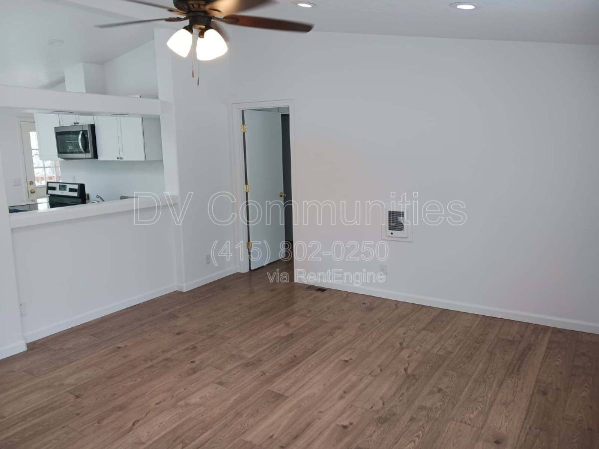 House for rent at 52145 Dustan Rd, La Pine, OR 97739