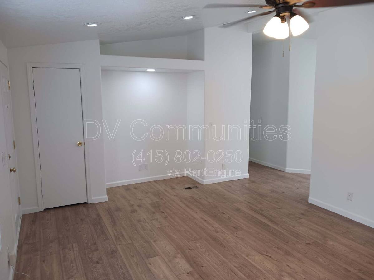 House for rent at 52145 Dustan Rd, La Pine, OR 97739
