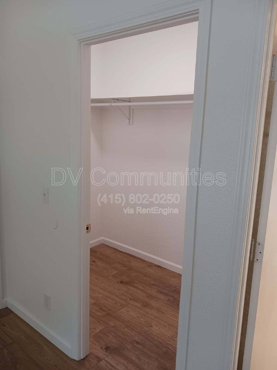 House for rent at 52145 Dustan Rd, La Pine, OR 97739