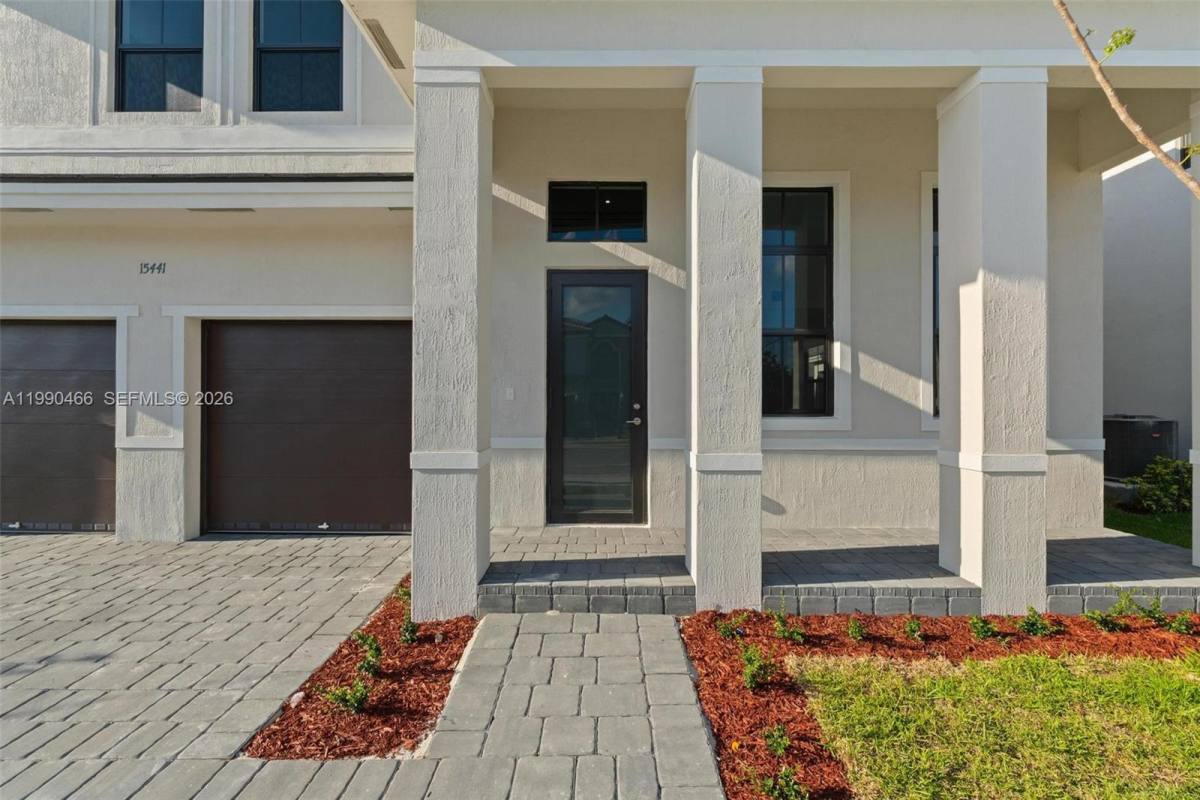 House for rent at 15441 SW 20 Lane, Miami, FL 33185