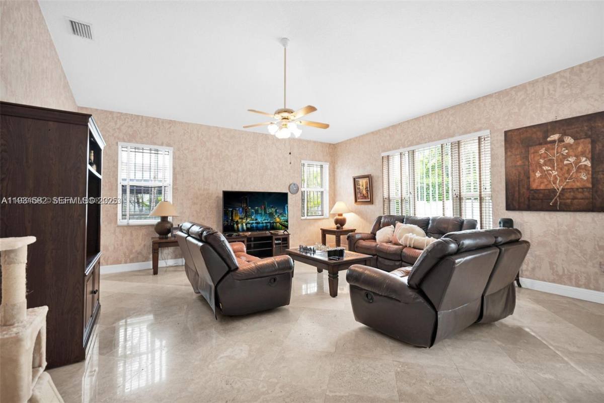 House for rent at 5750 SW 67th Ave, Miami, FL 33143