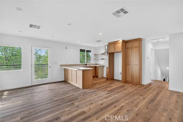 Apartment for rent at 901 Micheltorena St, Los Angeles, CA 90026