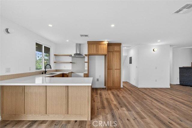 Apartment for rent at 901 Micheltorena St, Los Angeles, CA 90026