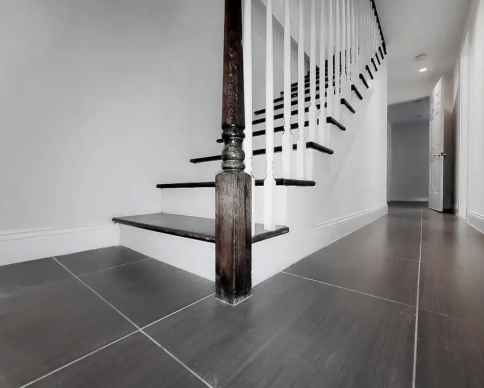 Apartment for rent at 323 E 78th St #1D, New York, NY 10075