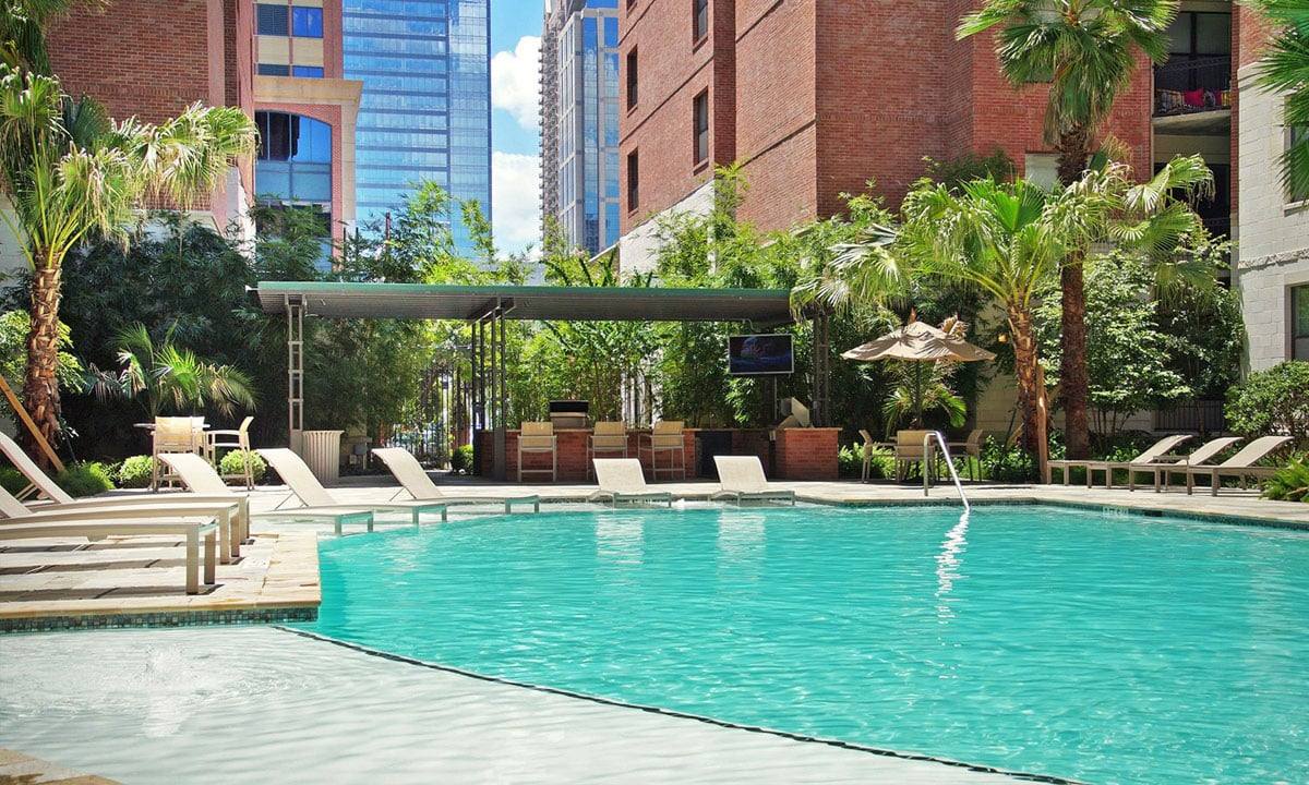 Apartment for rent at 500 Crawford St, Houston, TX 77002