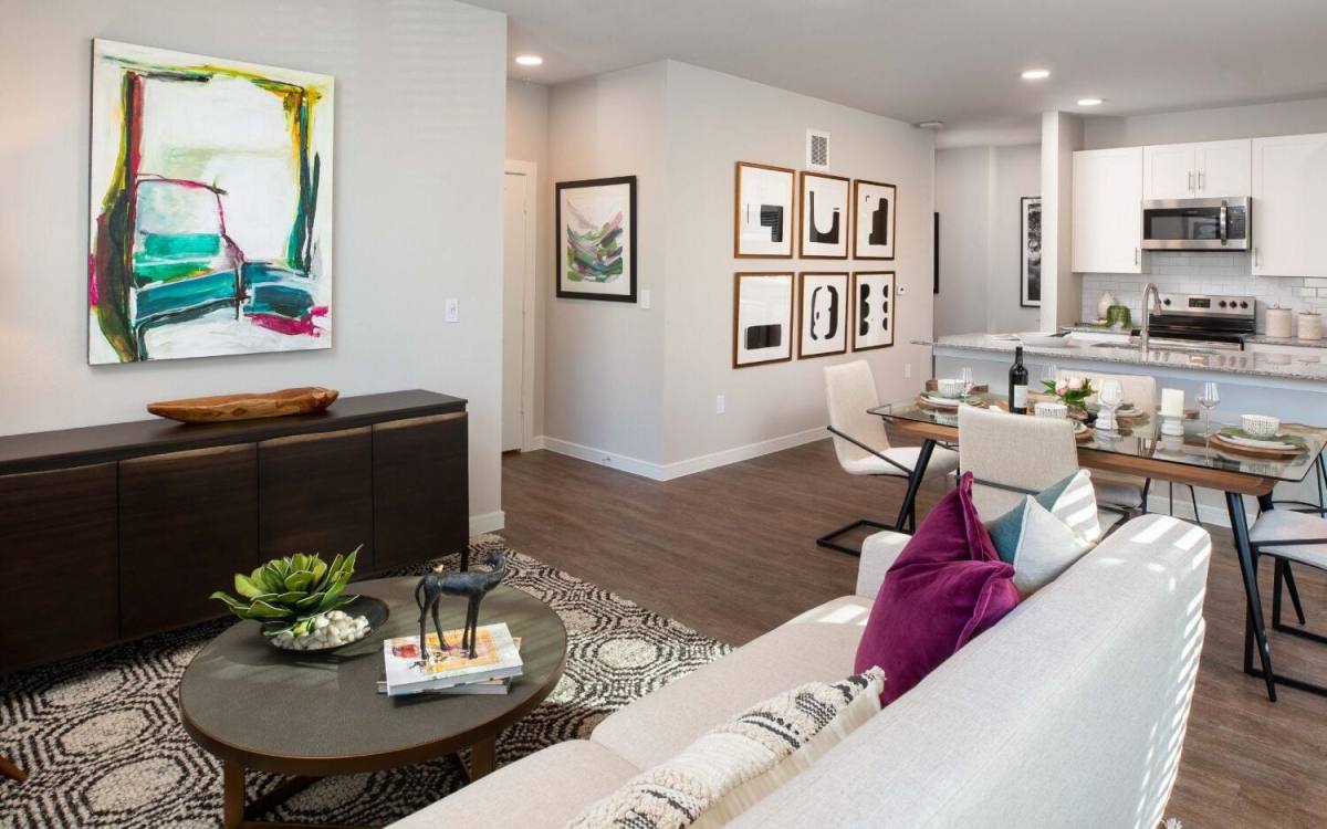 Apartment for rent at 10191 S Main St, Houston, TX 77025
