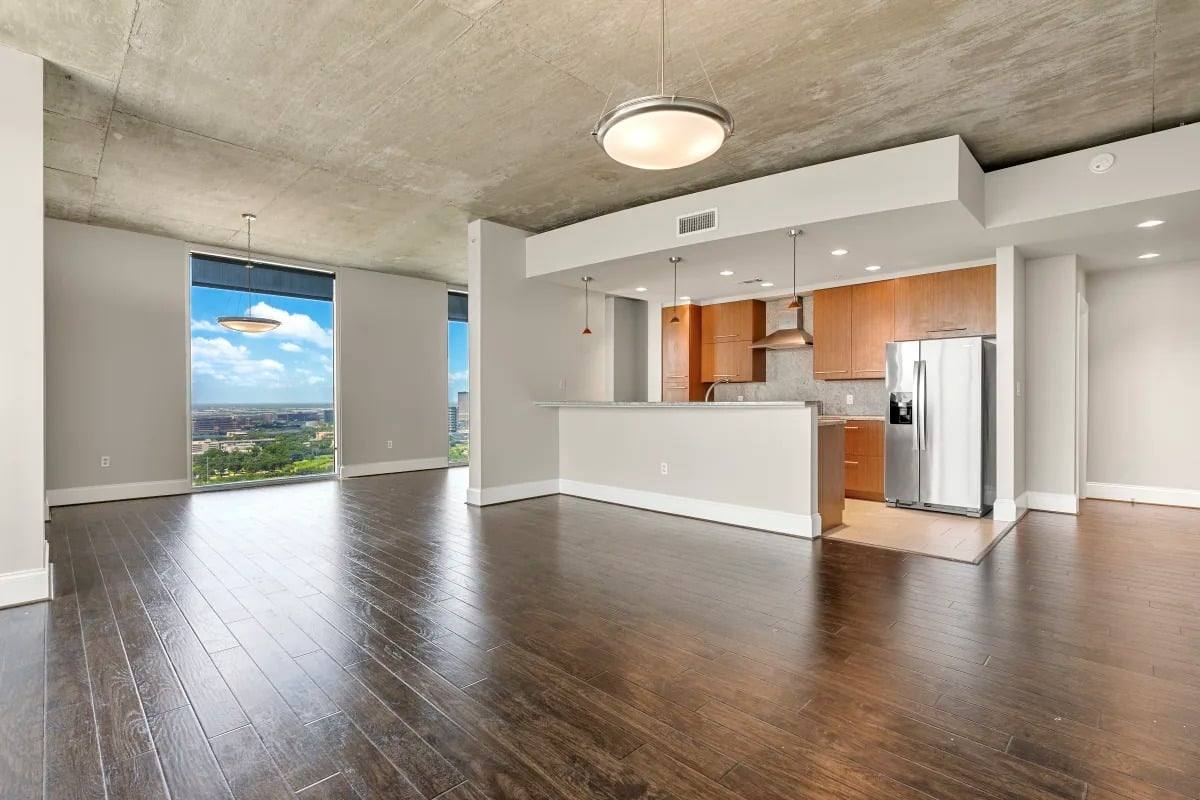 Apartment for rent at 5927 Almeda Rd, Houston, TX 77004