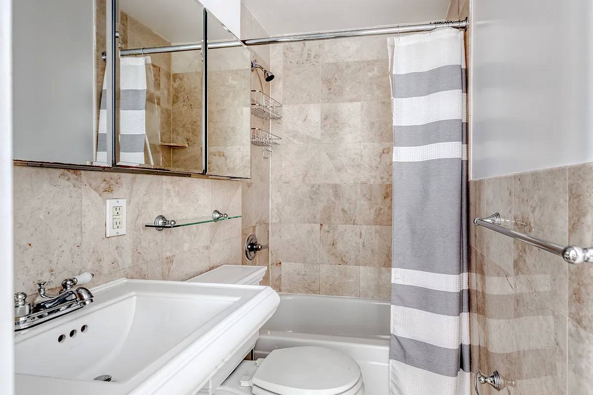Apartment for rent at 336 E 18th St #C4, New York, NY 10003