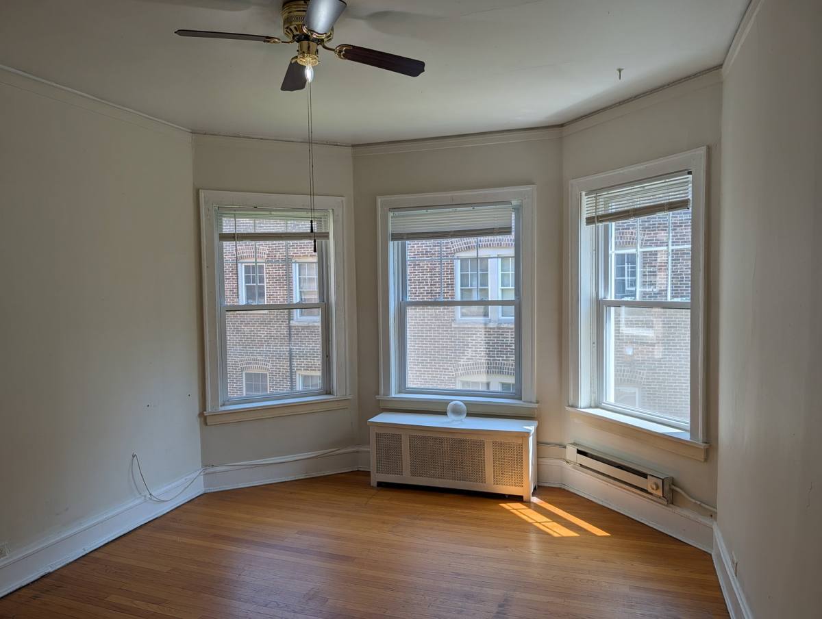 Apartment for rent at 325 N Kedzie Ave #805-3, Chicago, IL 60612