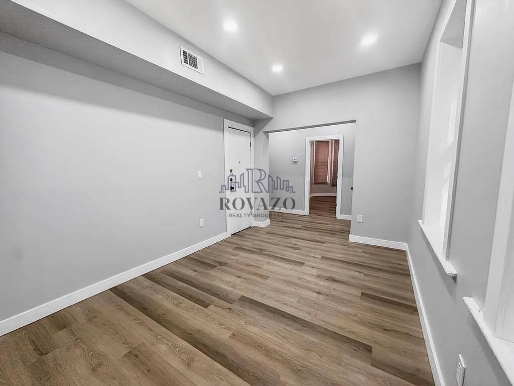Apartment for rent at 113 Elizabeth Ave #1 3, Newark, NJ 07108