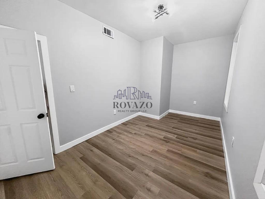 Apartment for rent at 113 Elizabeth Ave #1 3, Newark, NJ 07108