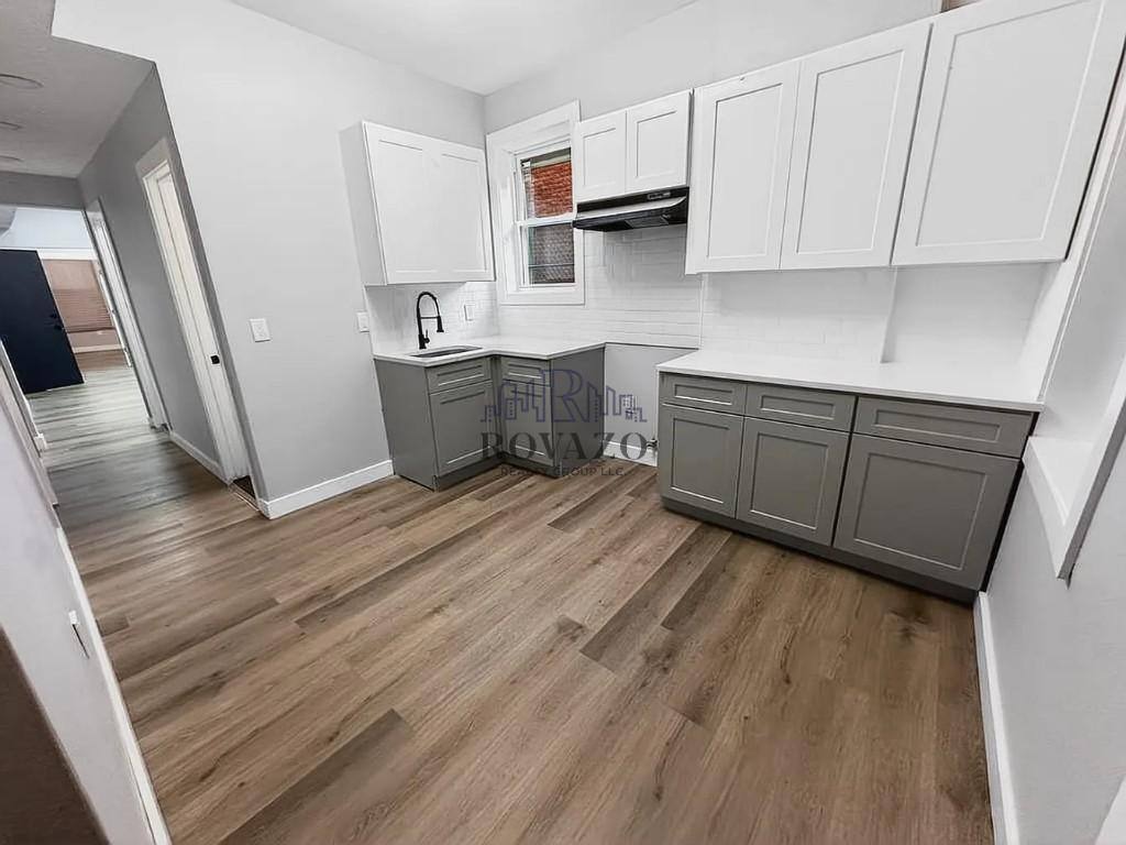 Apartment for rent at 113 Elizabeth Ave #1 3, Newark, NJ 07108