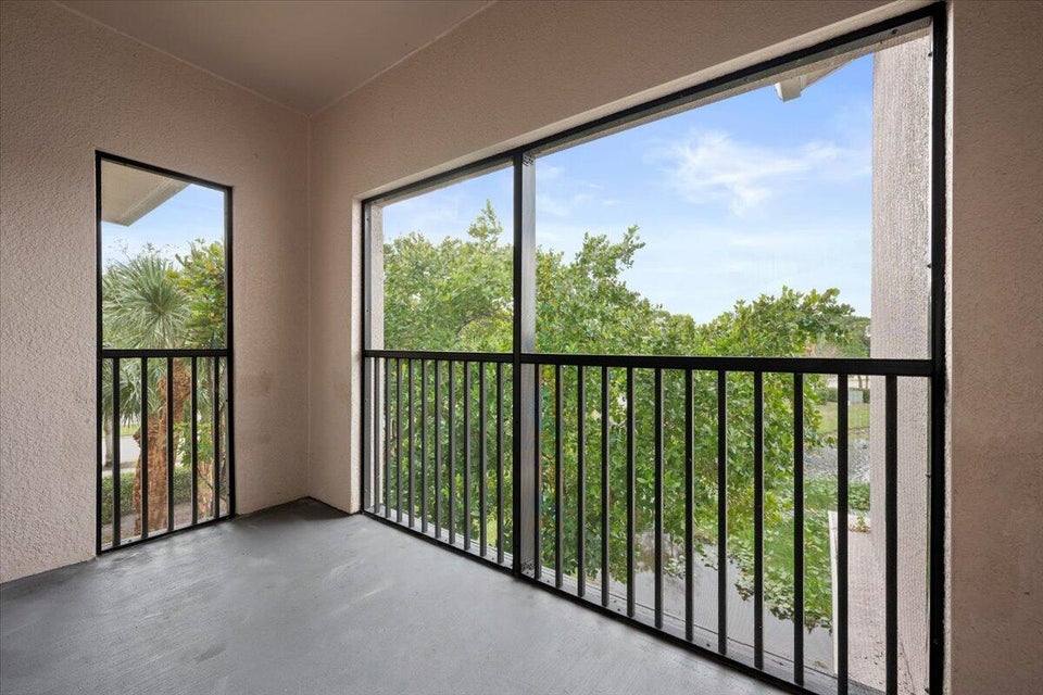 Apartment for rent at 2724 Anzio Court, Palm Beach Gardens, FL 33410